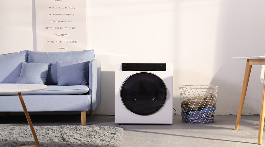 羽絨服，到底該不該用滾筒干衣機(jī)進(jìn)行烘干？