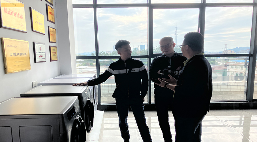 廣交會熱度延續(xù)，金環(huán)電器再迎考察團