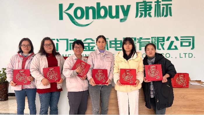 婦女節(jié)，溫暖每一顆心